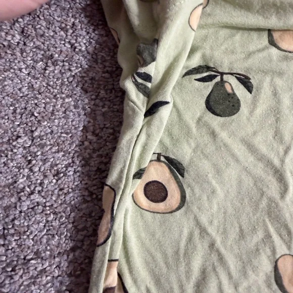 Kyte Baby Toddler V-Neck Tee Shirt in Avocado Print Green Size 3T Bamboo Shirt - Picture 7 of 9